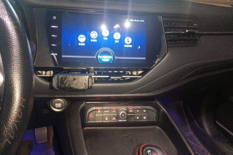 Used Haval F7 2019 1.5T Two-Wheel Drive i-Trend China VI Standard Audio And AC Panel