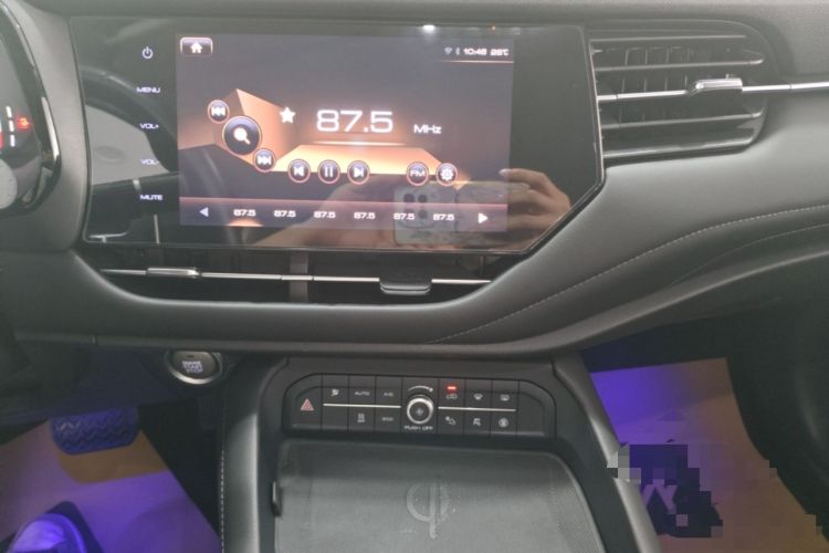 Used Haval F7 2019 2.0T Four-Wheel Drive iJoy China V Standard Audio And AC Panel