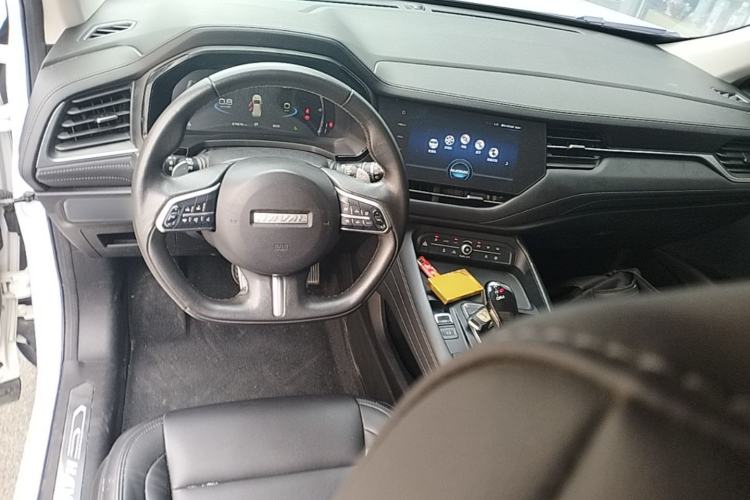 Used Haval F7 2019 1.5T Two-Wheel Drive i-Trend China VI Standard Center Console