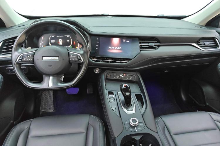 Used Haval F7 2019 1.5T Two-Wheel Drive i-Trend China V Emission Standard Center Console