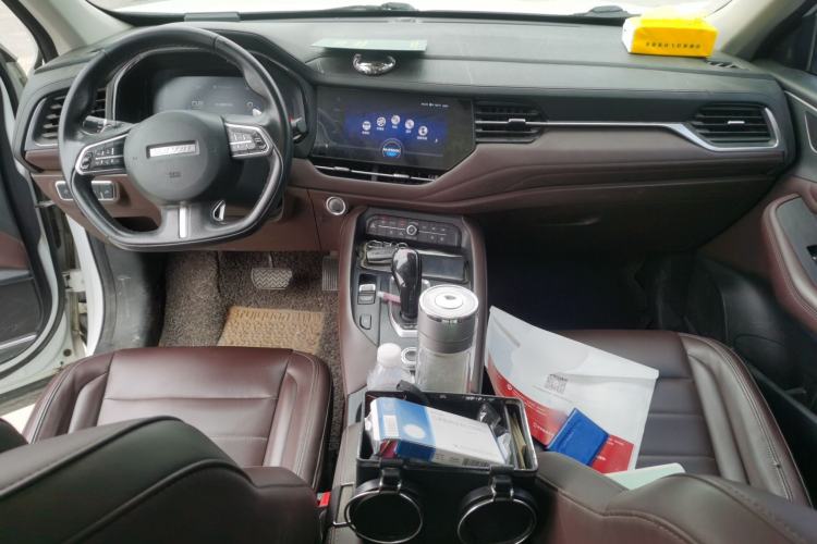 Used Haval F7 2019 1.5T Two-Wheel Drive i-Trend China V Emission Standard Center Console