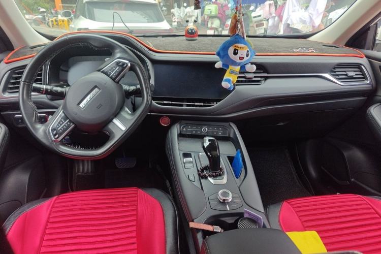 Used Haval F7 2019 1.5T Two-Wheel Drive i-Trend China V Emission Standard Center Console