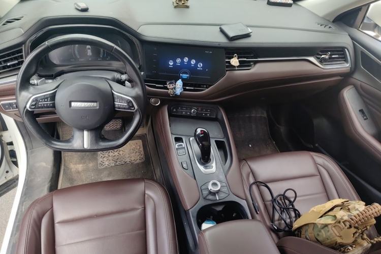 Used Haval F7 2019 1.5T Two-Wheel Drive i-Trend China V Emission Standard Center Console