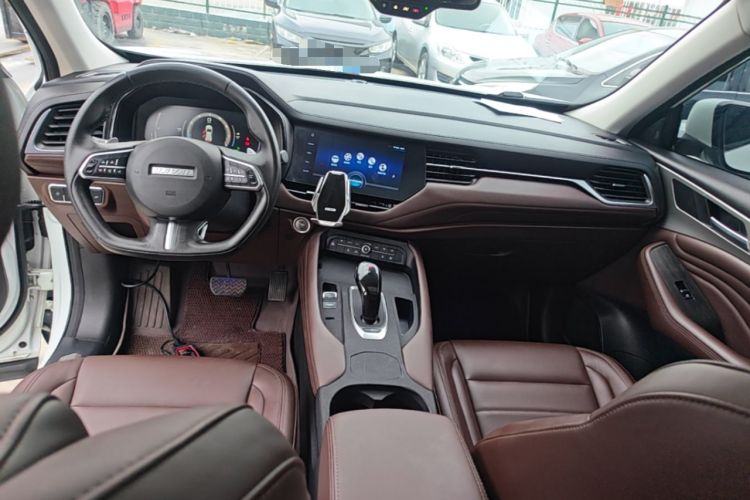 Used Haval F7 2019 1.5T Two-Wheel Drive i-Type China V Standard Center Console