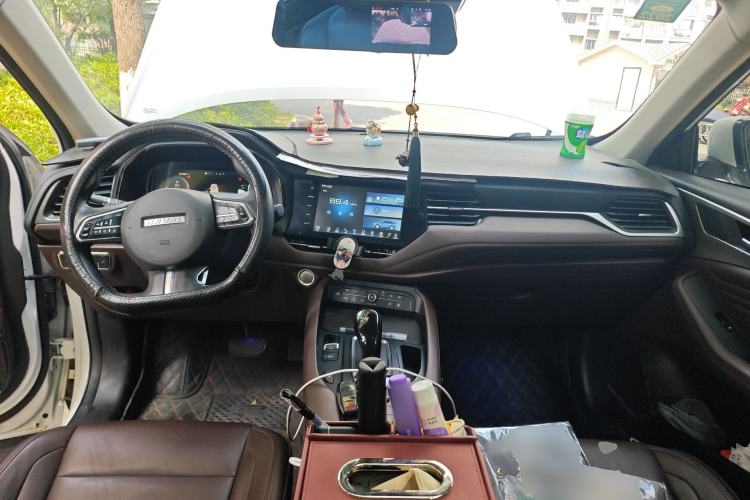 Used Haval F7 2019 1.5T Two-Wheel Drive i-Trend China V Emission Standard Center Console