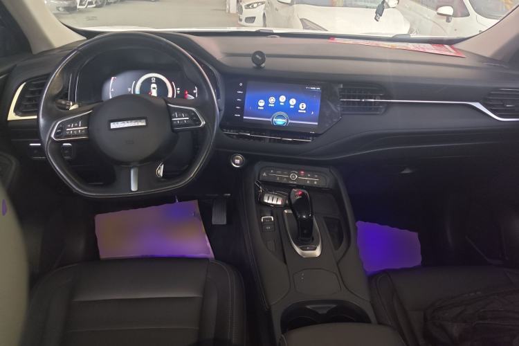 Used Haval F7 2019 1.5T Two-Wheel-Drive i-Type China VI Standard Center Console