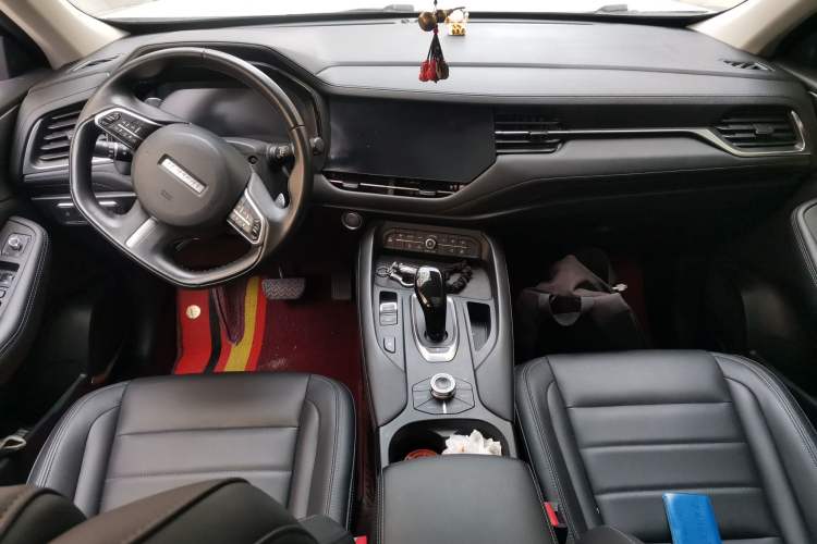 Used Haval F7 2019 1.5T Two-Wheel Drive i-Trend China VI Standard Center Console