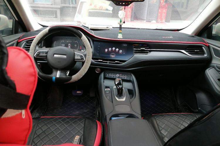 Used Haval F7 2019 1.5T Two-Wheel Drive i-Type China V Standard Center Console