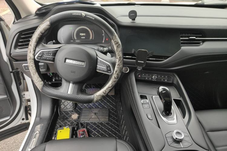 Used Haval F7 2019 1.5T Two-Wheel Drive i-Trend China VI Standard Center Console