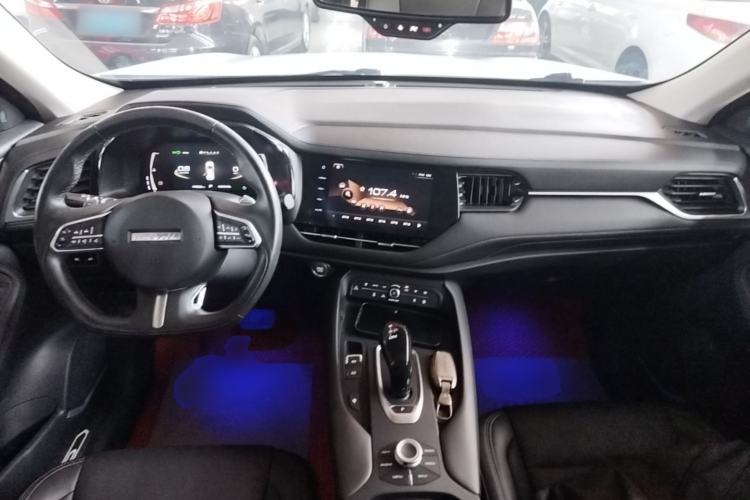 Used Haval F7 2019 1.5T Two-Wheel Drive i-Trend China V Emission Standard Center Console