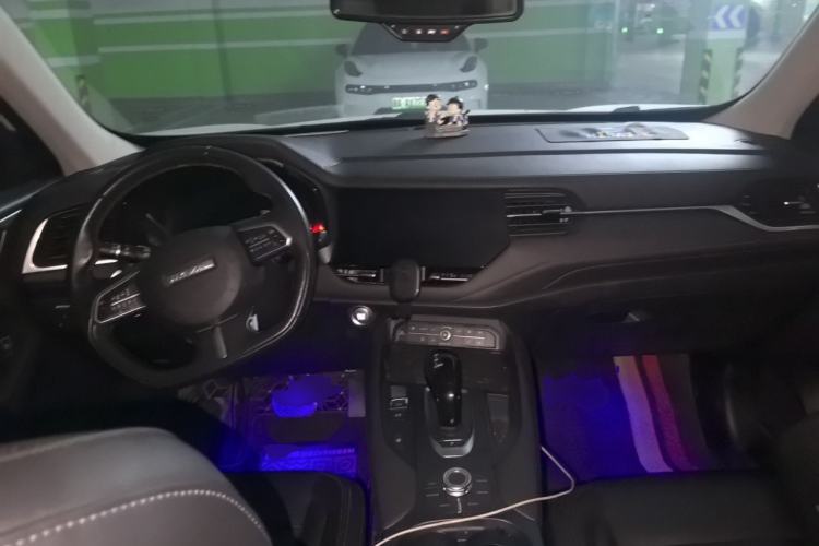 Used Haval F7 2019 1.5T Two-Wheel Drive i-Trend China V Emission Standard Center Console