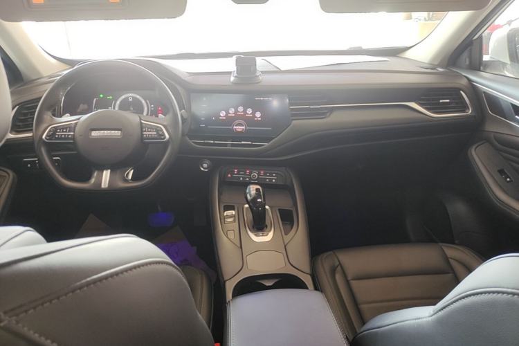 Used Haval F7 2019 1.5T Two-Wheel Drive i-Type China V Standard Center Console