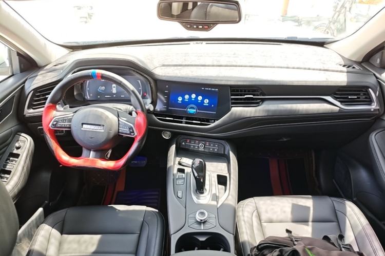 Used Haval F7 2019 1.5T Two-Wheel Drive i-Trend China V Emission Standard Center Console