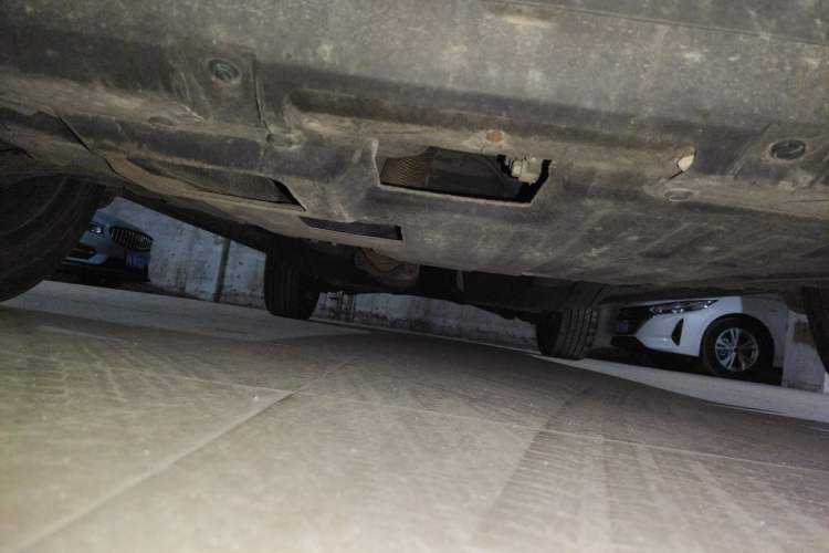 Used Haval F7 2019 2.0T Two-Wheel Drive i-Van China V standard Chassis Front