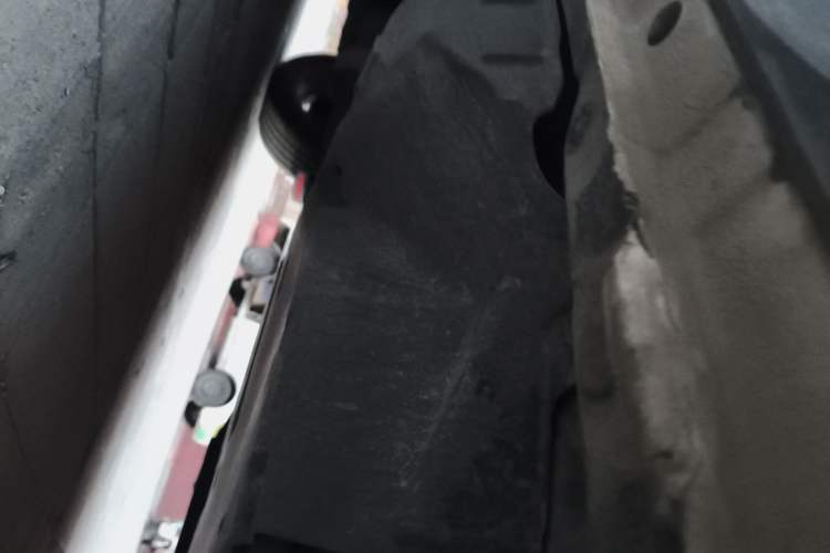 Used Haval F7 2019 1.5T Two-Wheel Drive i-Trend China V Emission Standard Chassis Rear Left