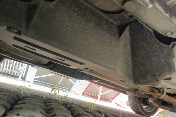 Used Haval F7 2019 2.0T Two-Wheel Drive i-Van China V standard Chassis Rear Right