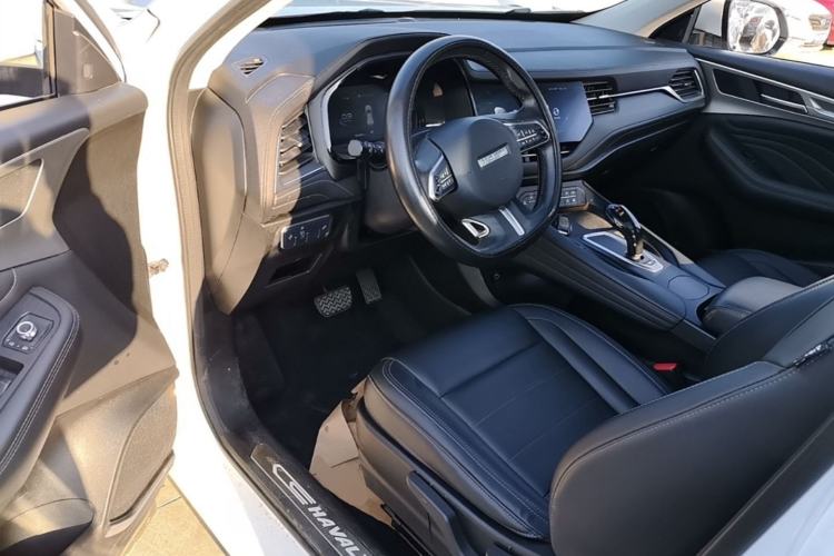 Used Haval F7 2019 1.5T Two-Wheel-Drive i-Type China VI Standard Driver Seat