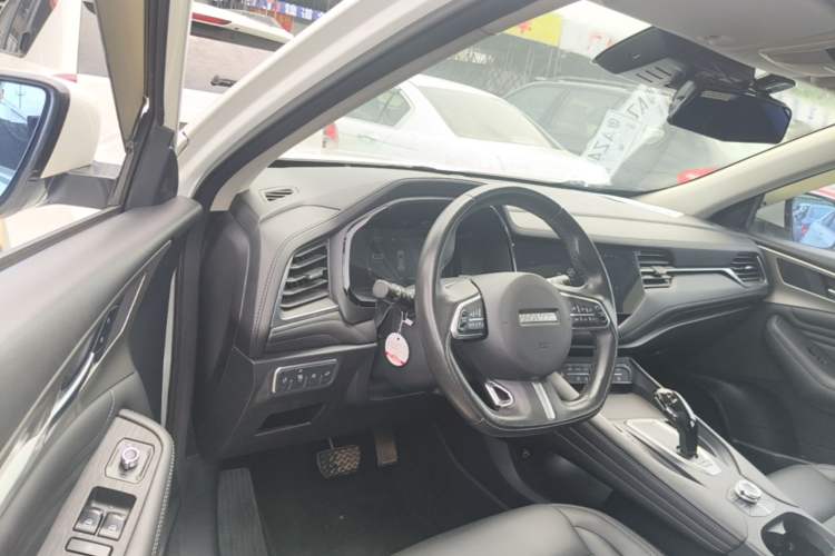Used Haval F7 2019 2.0T Two-Wheel Drive i-Van China V standard Driver Seat