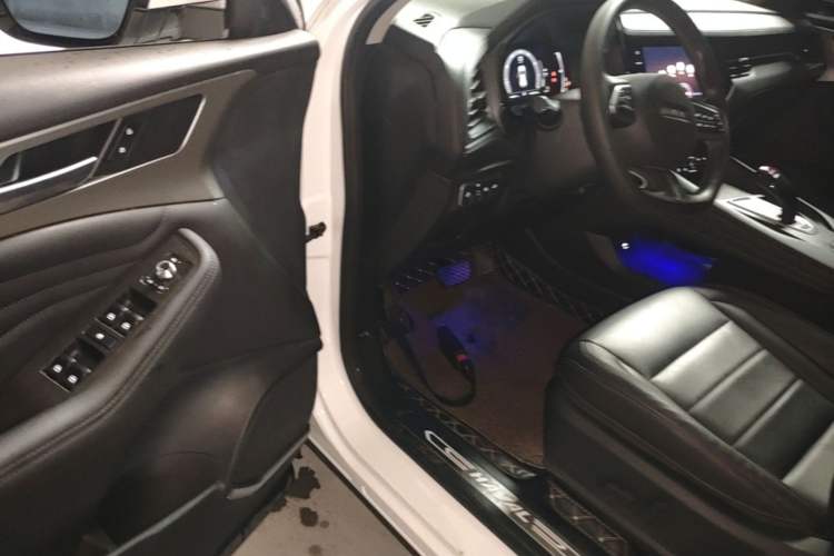 Used Haval F7 2019 1.5T Two-Wheel Drive i-Trend China V Emission Standard Driver Seat