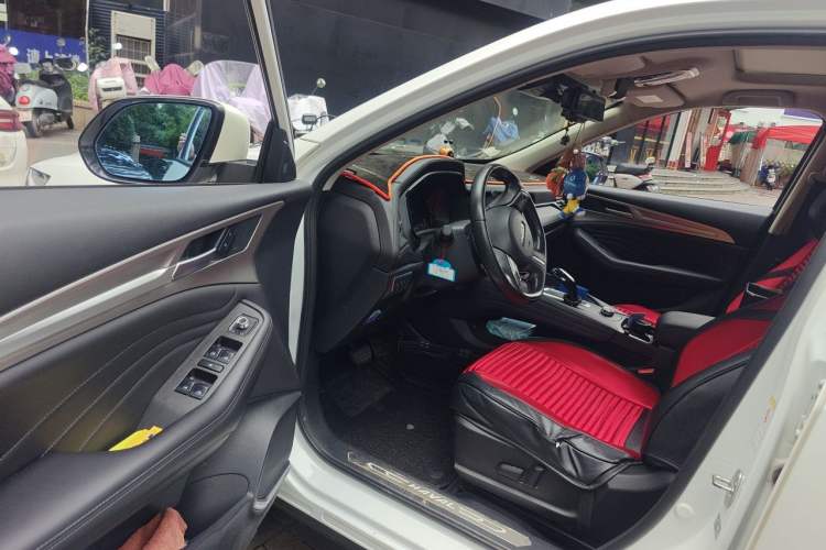 Used Haval F7 2019 1.5T Two-Wheel Drive i-Trend China V Emission Standard Driver Seat