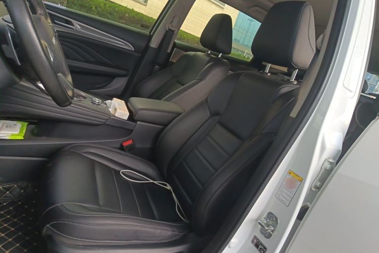 Used Haval F7 2019 2.0T Four-Wheel Drive iJoy China V Standard Driver Seat