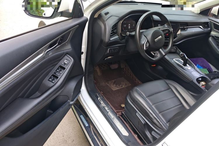 Used Haval F7 2019 1.5T Two-Wheel-Drive i-Type China VI Standard Driver Seat