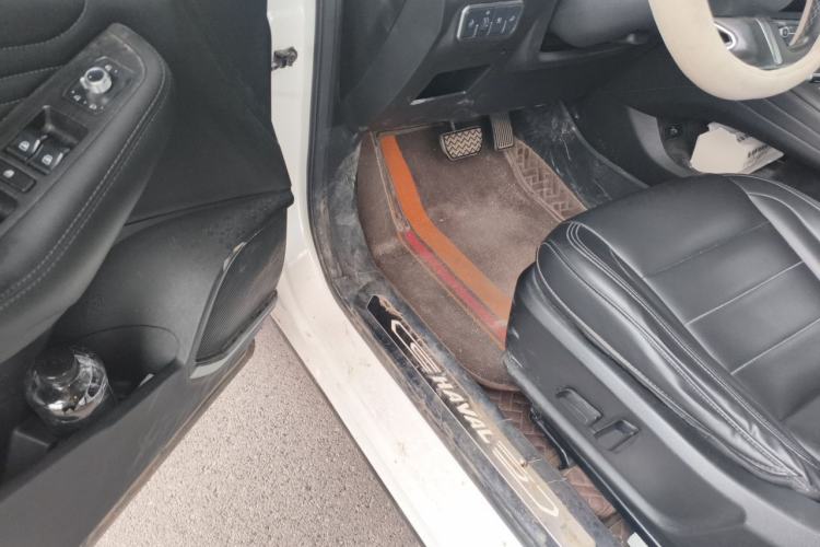Used Haval F7 2019 1.5T Two-Wheel Drive i-Trend China VI Standard Driver Seat