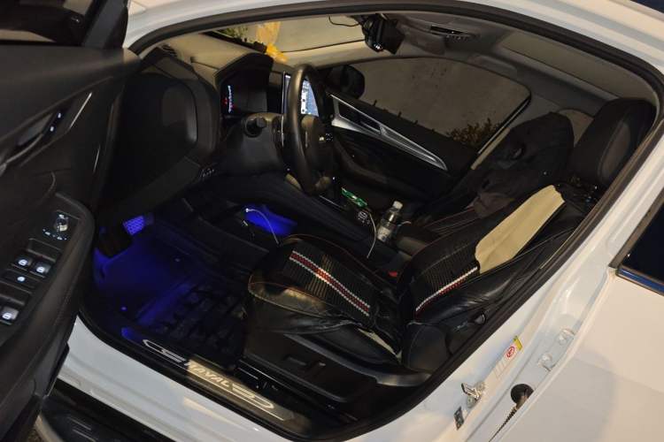 Used Haval F7 2019 1.5T Two-Wheel Drive i-Trend China VI Standard Driver Seat