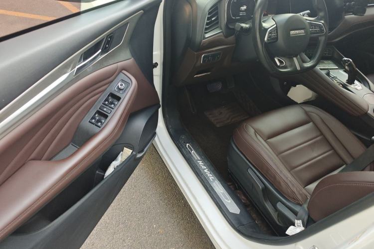 Used Haval F7 2019 1.5T Two-Wheel-Drive i-Type China VI Standard Driver Seat
