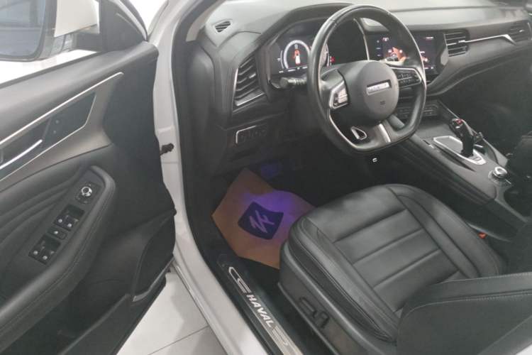 Used Haval F7 2019 2.0T Four-Wheel Drive iJoy China V Standard Driver Seat