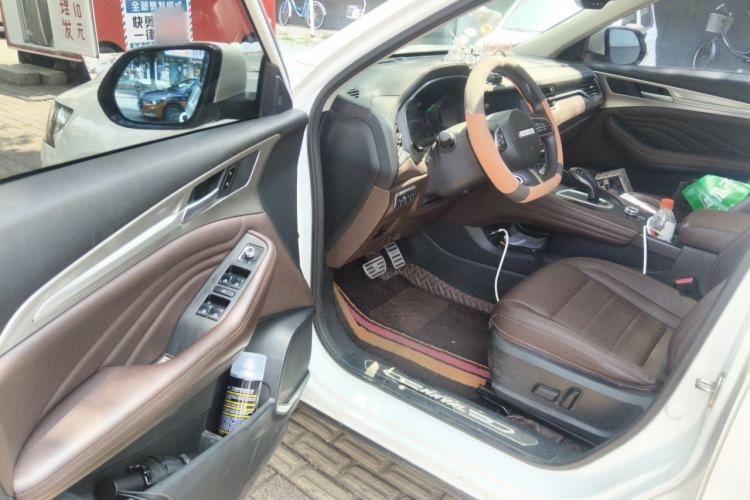 Used Haval F7 2019 2.0T Two-Wheel Drive i-Van China V standard Driver Seat