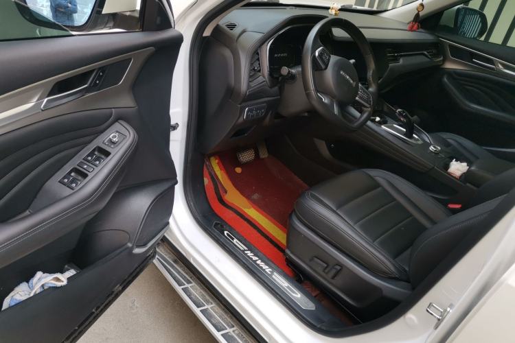 Used Haval F7 2019 1.5T Two-Wheel Drive i-Trend China VI Standard Driver Seat