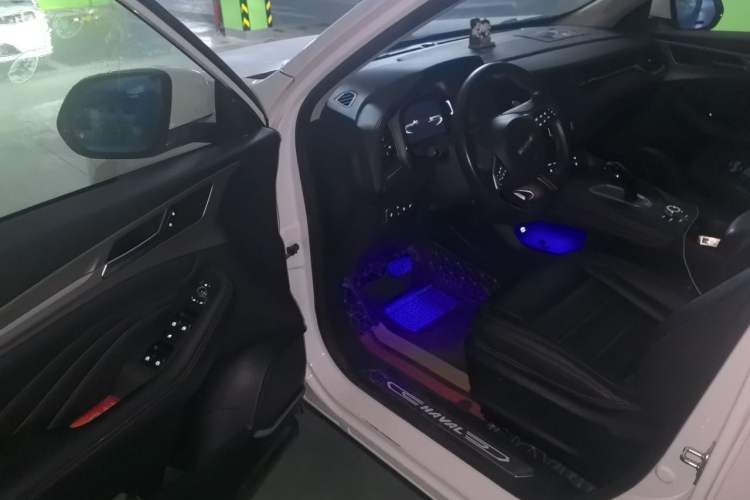 Used Haval F7 2019 1.5T Two-Wheel Drive i-Trend China V Emission Standard Driver Seat