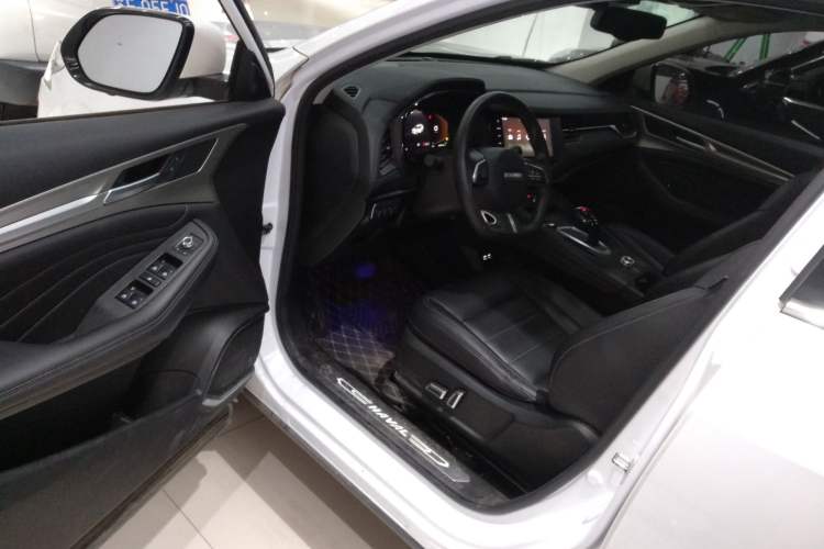 Used Haval F7 2019 1.5T Two-Wheel Drive i-Trend China VI Standard Driver Seat