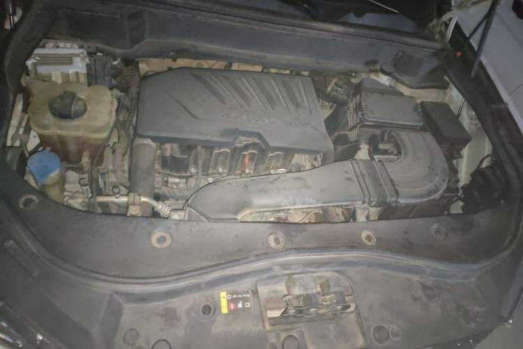 Used Haval F7 2019 1.5T Two-Wheel Drive i-Type China V Standard Engine Bay