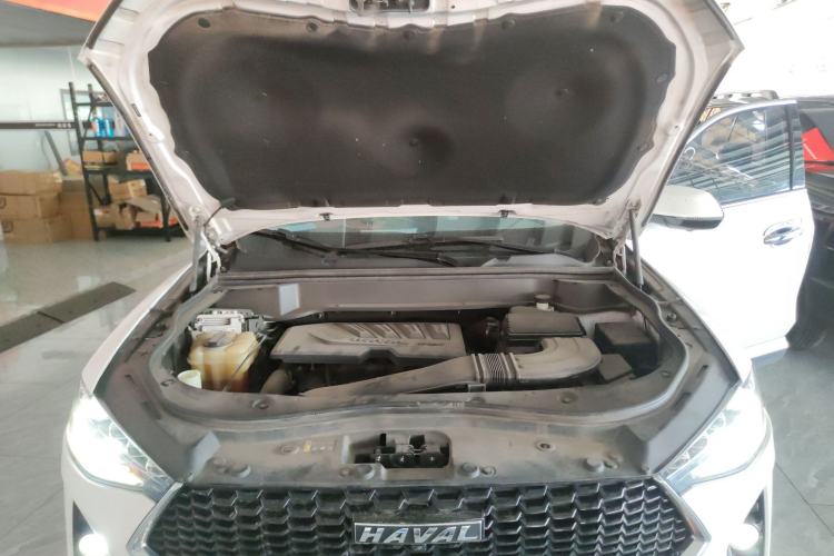 Used Haval F7 2019 1.5T Two-Wheel Drive i-Trend China V Emission Standard Engine Bay
