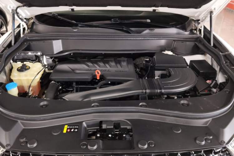 Used Haval F7 2019 1.5T Two-Wheel Drive i-Trend China VI Standard Engine Bay