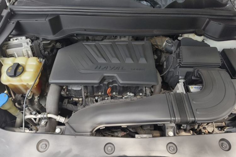 Used Haval F7 2019 1.5T Two-Wheel Drive i-Trend China V Emission Standard Engine Bay