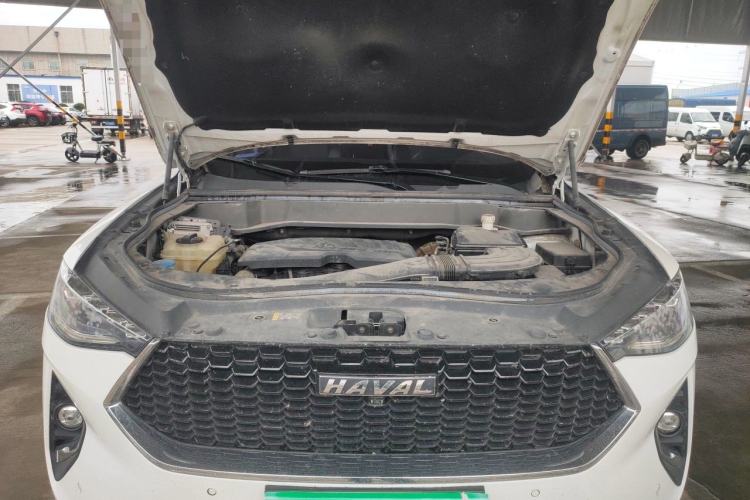 Used Haval F7 2019 1.5T Two-Wheel Drive i-Trend China V Emission Standard Engine Bay