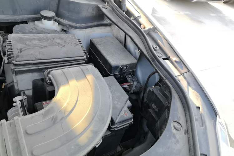 Used Haval F7 2019 1.5T Two-Wheel-Drive i-Type China VI Standard Engine Bay Left
