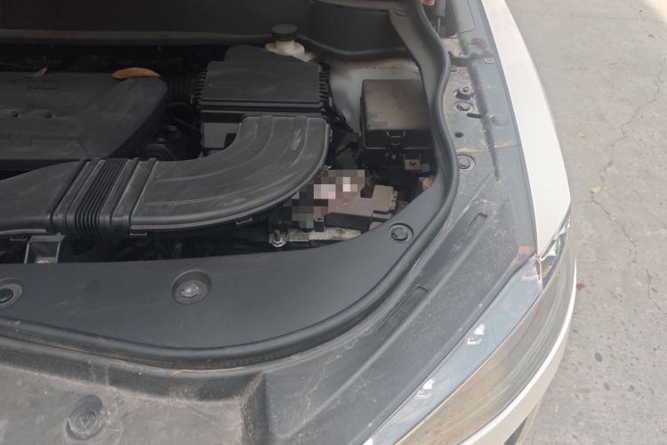 Used Haval F7 2019 2.0T Four-Wheel Drive iJoy China V Standard Engine Bay Left