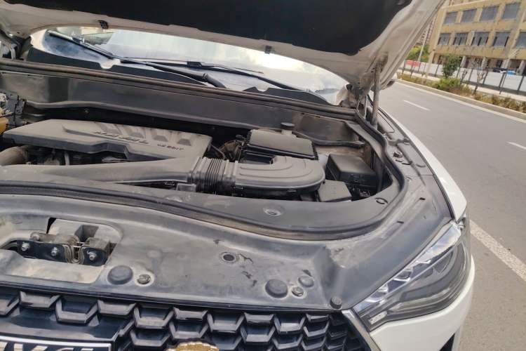 Used Haval F7 2019 1.5T Two-Wheel Drive i-Trend China V Emission Standard Engine Bay Left