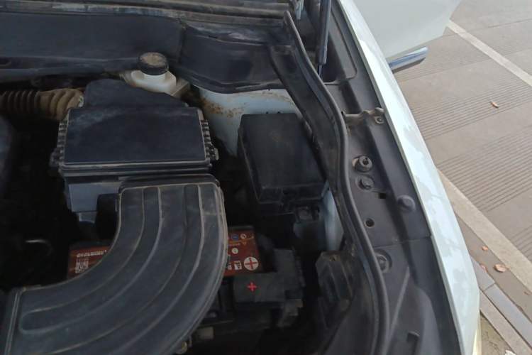 Used Haval F7 2019 2.0T Four-Wheel Drive iJoy China V Standard Engine Bay Left