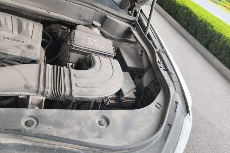 Used Haval F7 2019 1.5T Two-Wheel Drive i-Trend China VI Standard Engine Bay Left