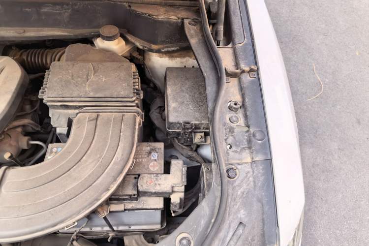 Used Haval F7 2019 2.0T Four-Wheel Drive iJoy China V Standard Engine Bay Left