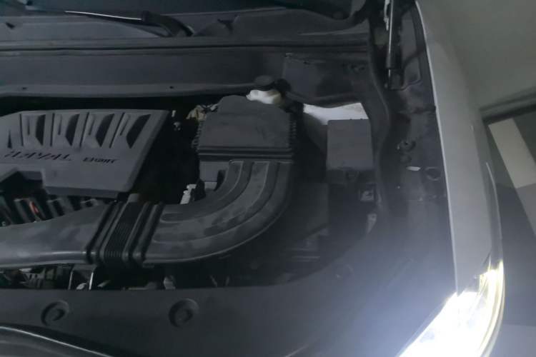 Used Haval F7 2019 1.5T Two-Wheel Drive i-Trend China V Emission Standard Engine Bay Left