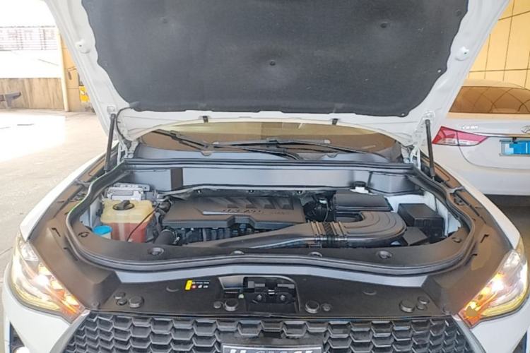 Used Haval F7 2019 1.5T Two-Wheel Drive i-Type China V Standard Engine Bay