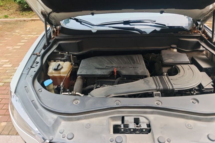 Used Haval F7 2019 1.5T Two-Wheel Drive i-Trend China VI Standard Engine Bay Right