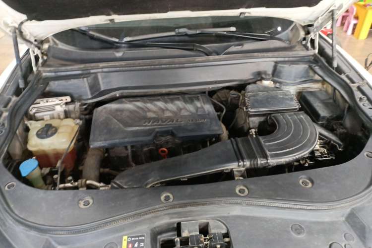 Used Haval F7 2019 1.5T Two-Wheel Drive i-Type China V Standard Engine Bay