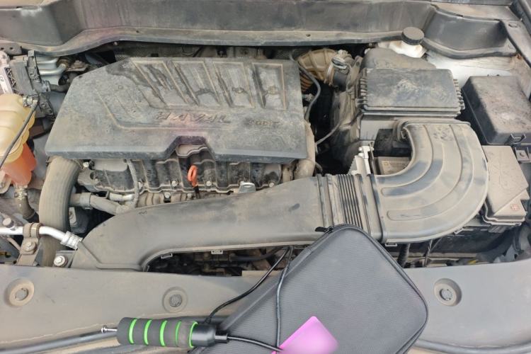 Used Haval F7 2019 1.5T Two-Wheel Drive i-Trend China V Emission Standard Engine Bay